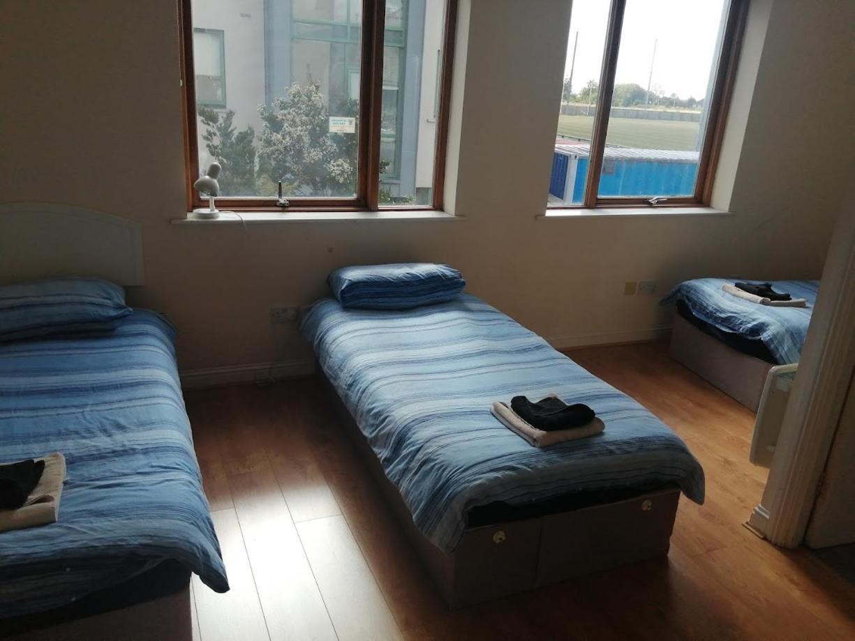 2 Bedroom, 2 Bathroom Apartment Dublin Exterior foto